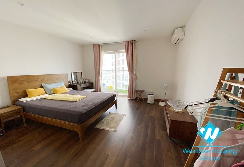 New apartment in L4 Tower, Ciputra, Tay Ho, Ha Noi For Rent
